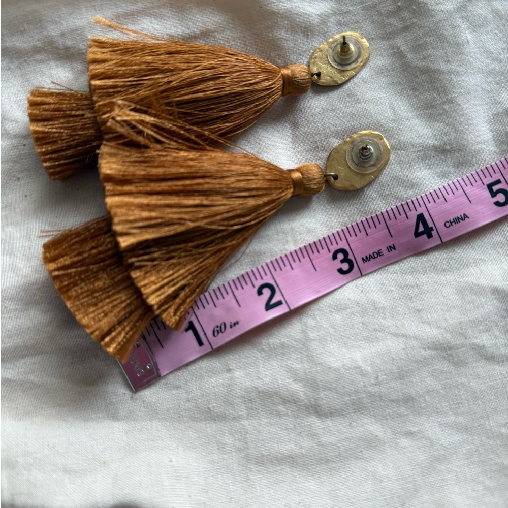 Elegant Gold Tassel Earrings - Picture 2 of 4